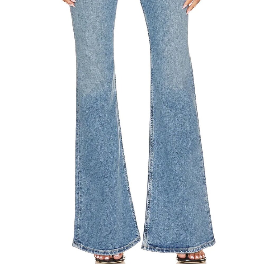 Citizens of Humanity - Isola Flare in Color Pegasus - Size 30